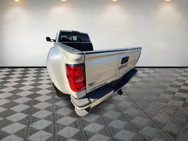 Used 2018 GMC Sierra 3500 Denali w/ Duramax Plus Package AWD/4WD image 7