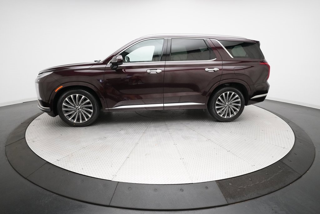 Used 2024 Hyundai Palisade Calligraphy image 24