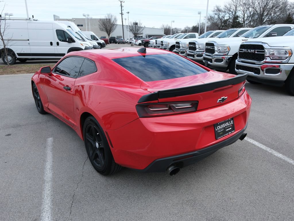 Used 2017 Chevrolet Camaro LT RWD image 9