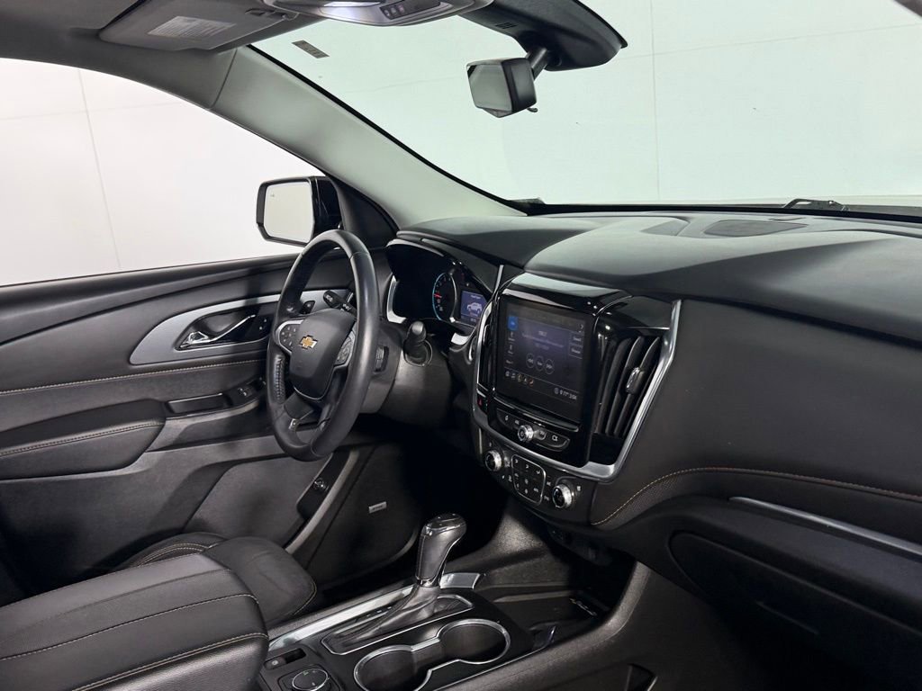 Used 2020 Chevrolet Traverse Premier w/ Redline Edition FWD image 31
