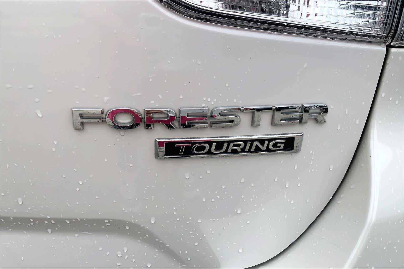 Used 2020 Subaru Forester Touring AWD/4WD image 10