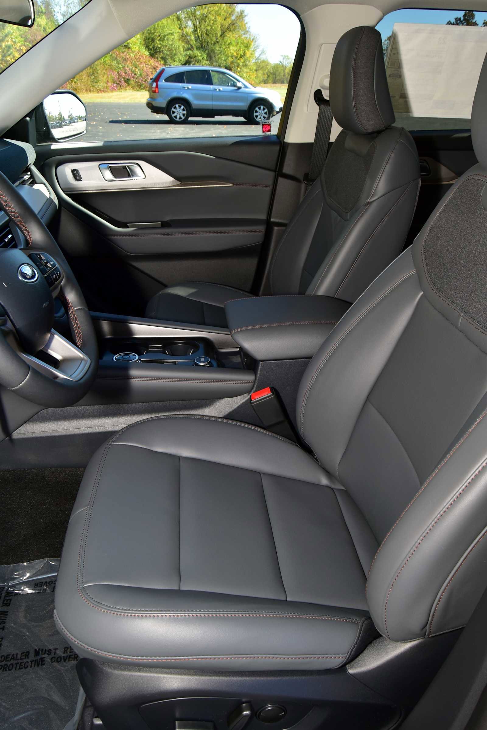 New 2026 Ford Explorer Active w/ Active Comfort Package image 16