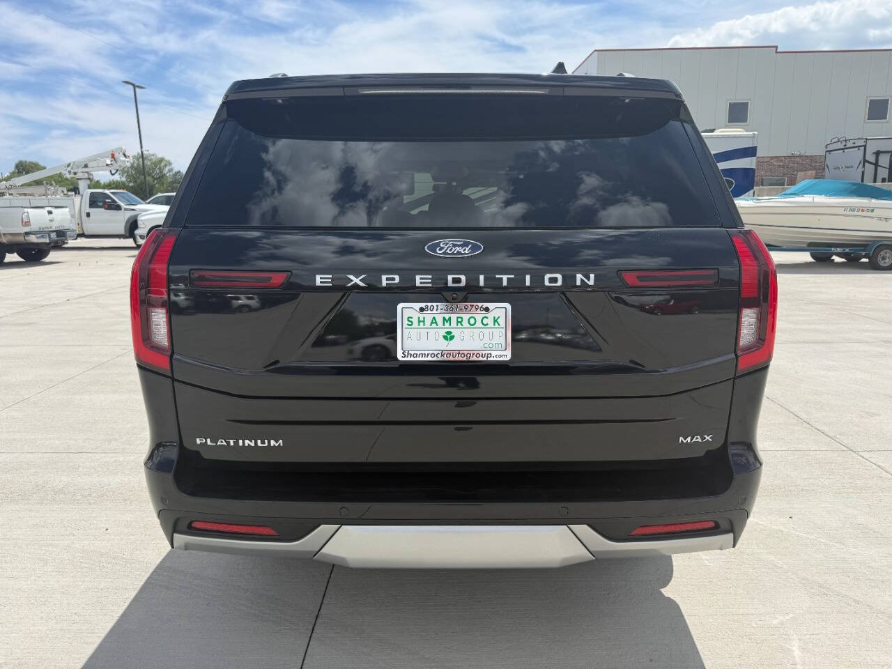 Used 2025 Ford Expedition Max Platinum AWD/4WD image 4
