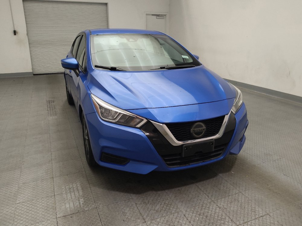 Used 2021 Nissan Versa SV FWD image 14