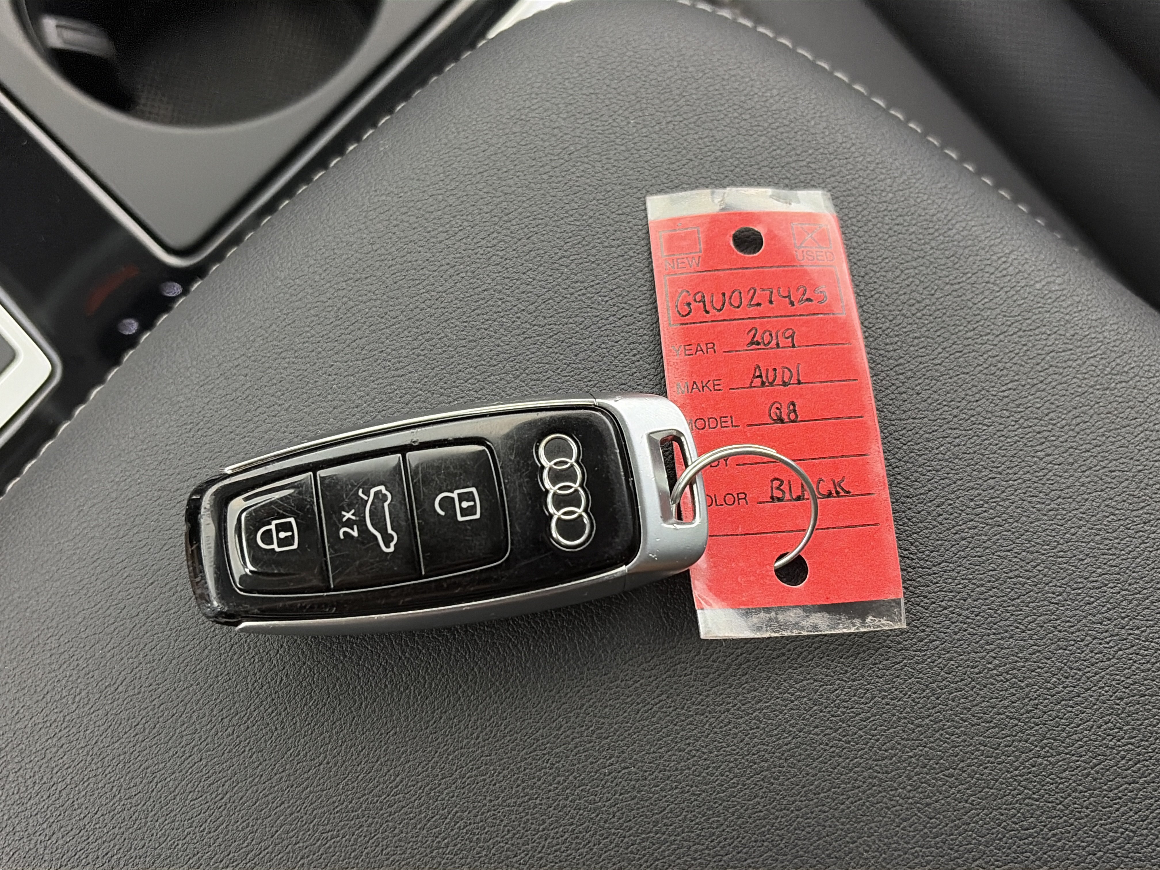 Used 2019 Audi Q8 Premium Plus AWD/4WD image 29