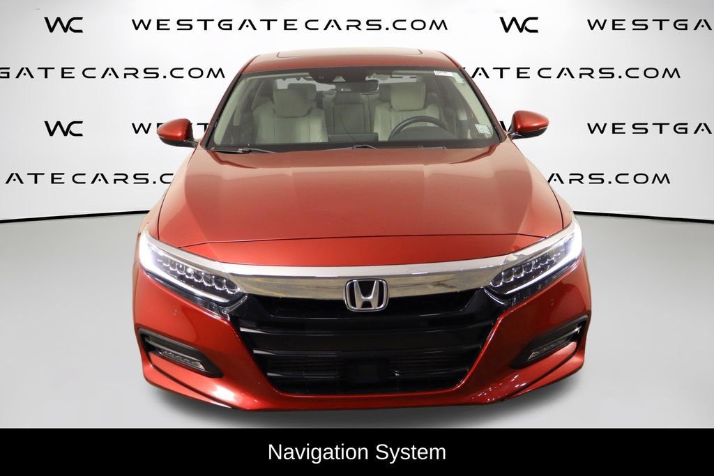 Used 2018 Honda Accord Touring video 2