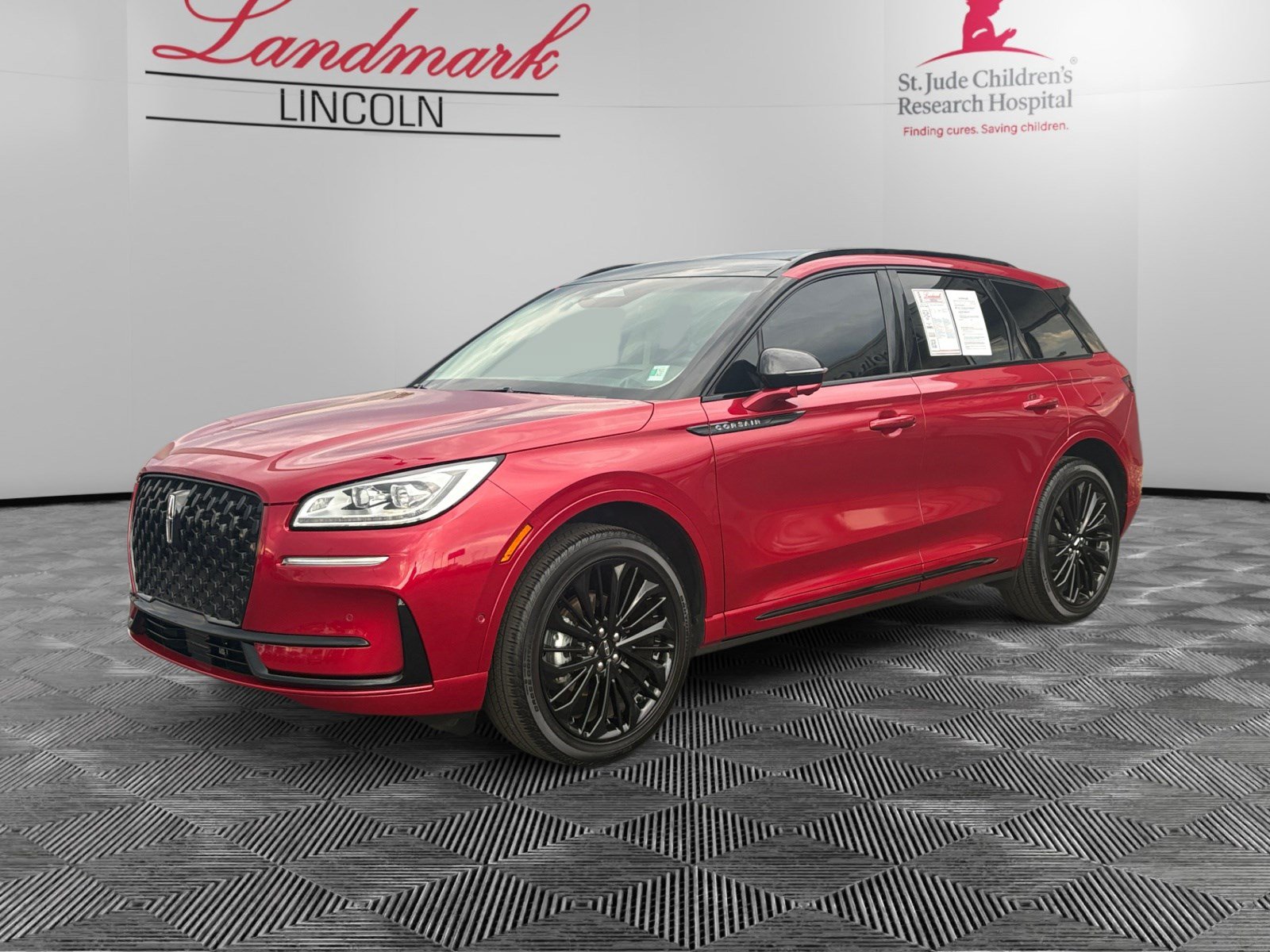 Used 2024 Lincoln Corsair Reserve w/ Equipment Group 202A