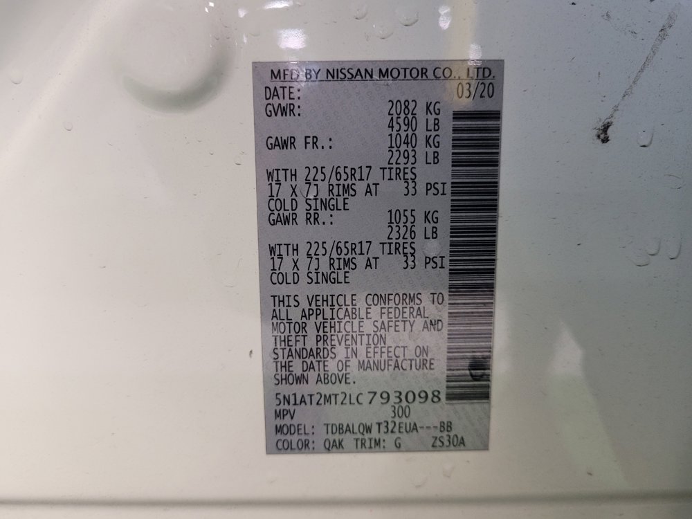 Used 2020 Nissan Rogue SV image 33