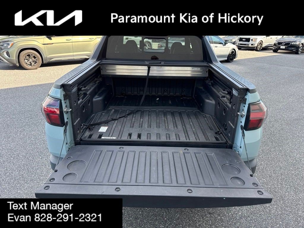 Used 2022 Hyundai Santa Cruz Limited AWD/4WD image 12