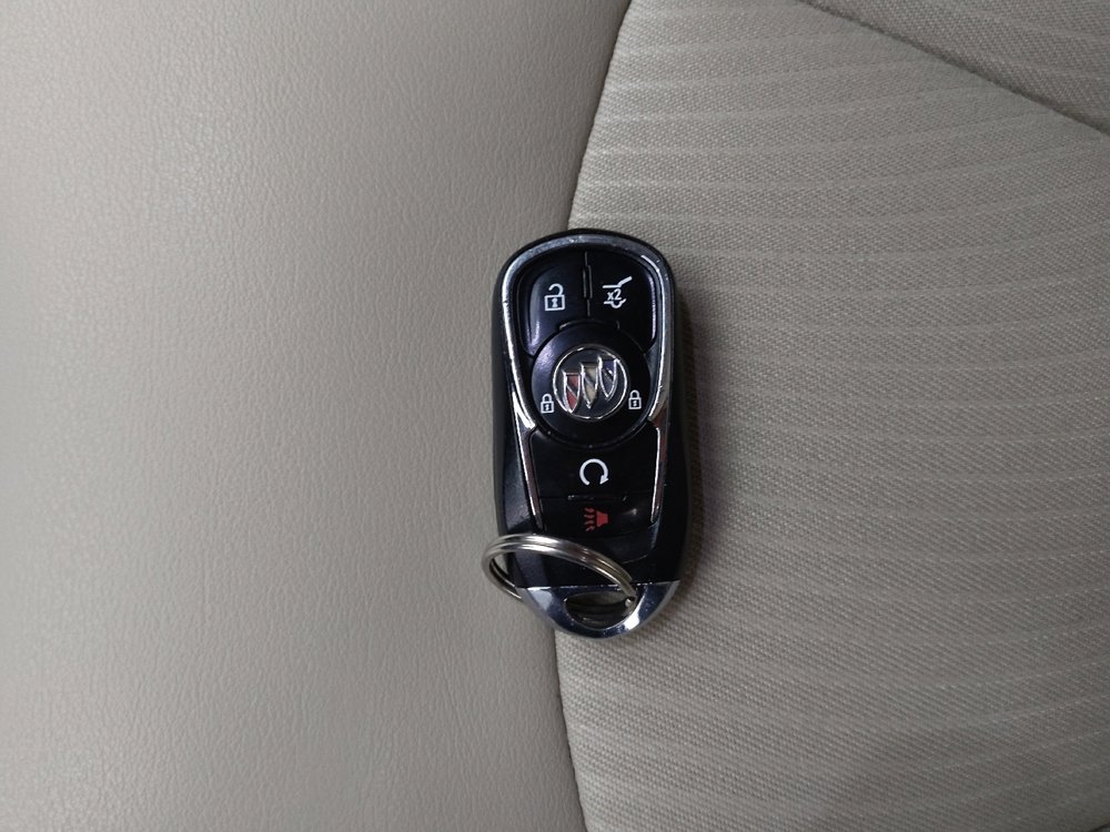 Used 2020 Buick Envision Preferred image 32