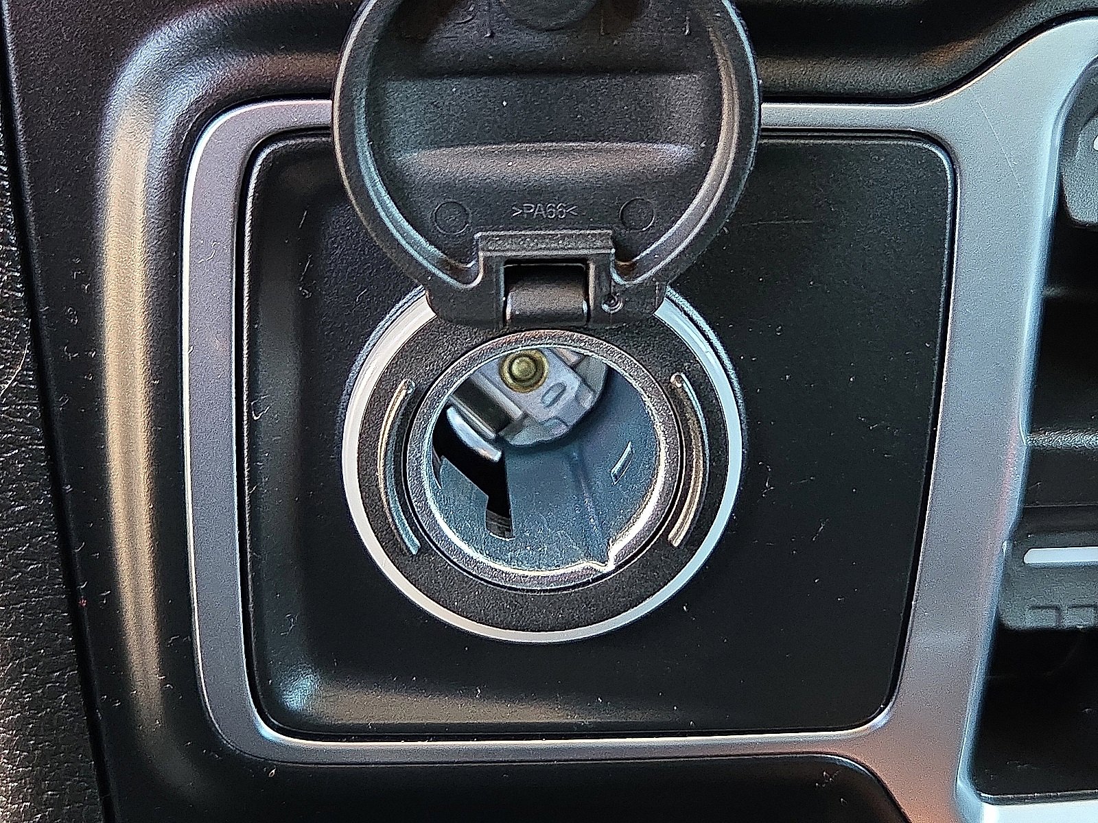 Used 2024 Jeep Wrangler Sport S image 17