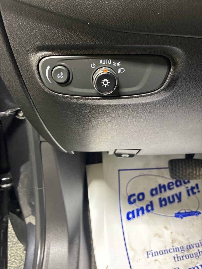 Used 2022 Chevrolet Equinox LT AWD/4WD image 14