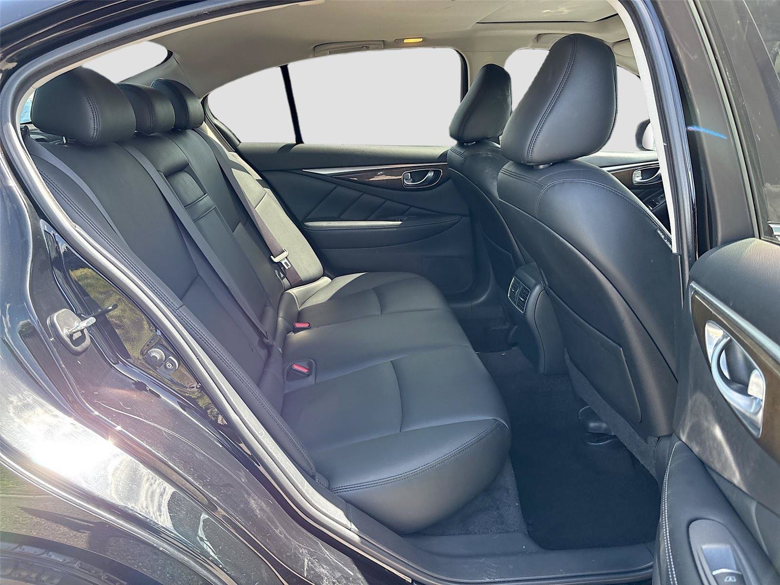 Used 2019 INFINITI Q50 Luxe w/ Cargo Package (L96) RWD image 26
