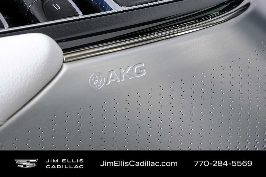 Certified 2024 Cadillac Lyriq Sport image 7