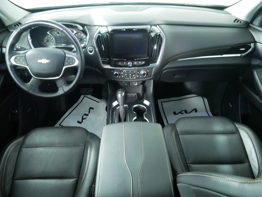 Used 2018 Chevrolet Traverse Premier w/ LPO, Black Accent Package AWD/4WD image 19