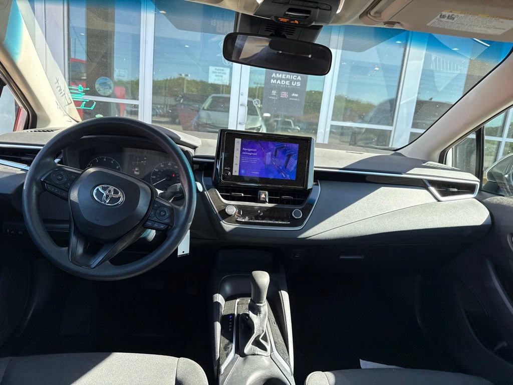 Used 2024 Toyota Corolla LE FWD image 40