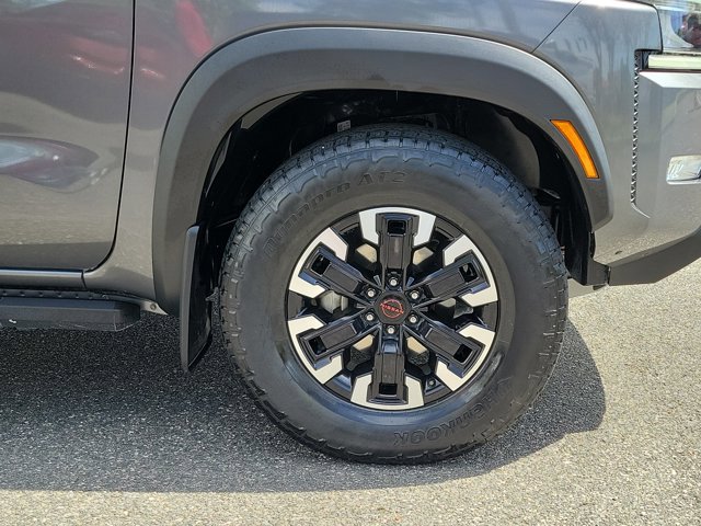 Used 2022 Nissan Frontier PRO-4X w/ Technology Package image 6