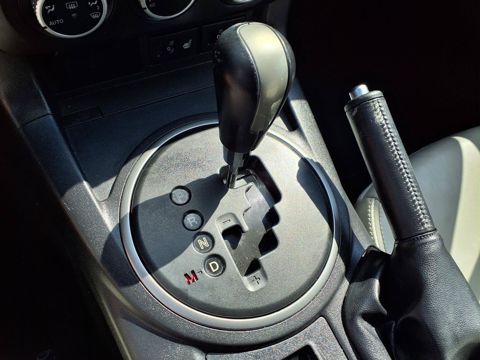Used 2011 MAZDA MX-5 Miata Grand Touring RWD image 17