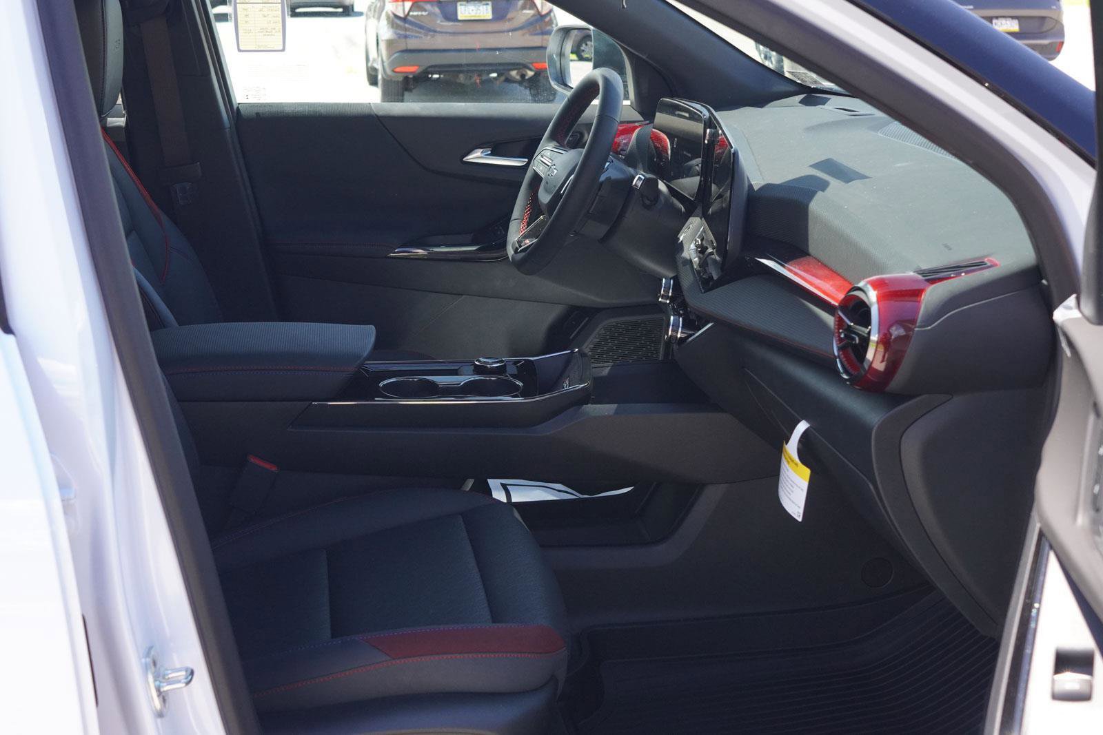 New 2026 Chevrolet Equinox RS w/ Convenience Package III image 28