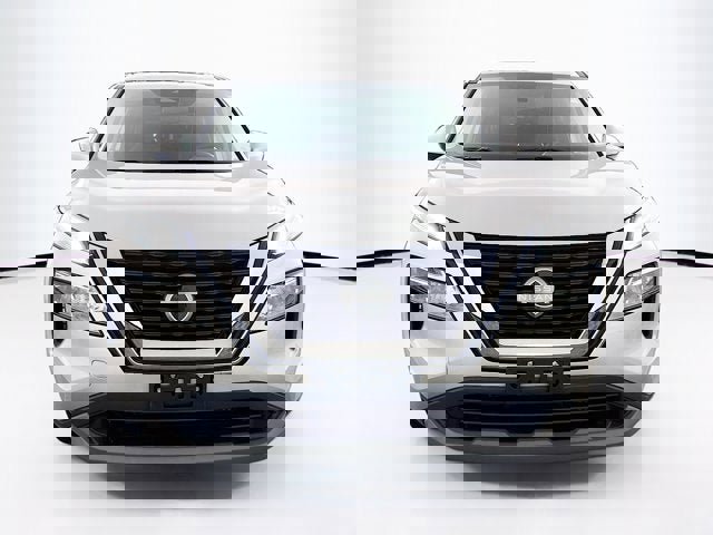 Certified 2023 Nissan Rogue SV image 2