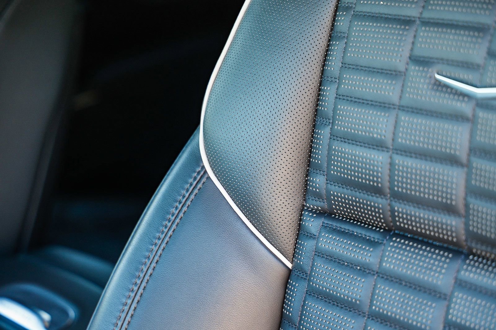 Used 2023 Cadillac Escalade ESV V image 27