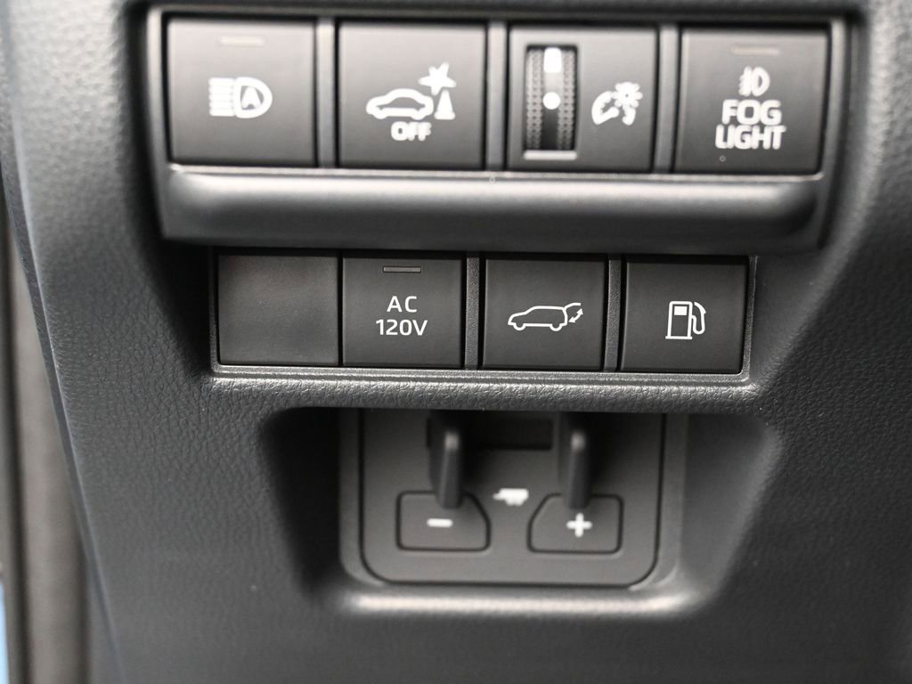 Certified 2025 Toyota Land Cruiser w/ Premium Package image 16