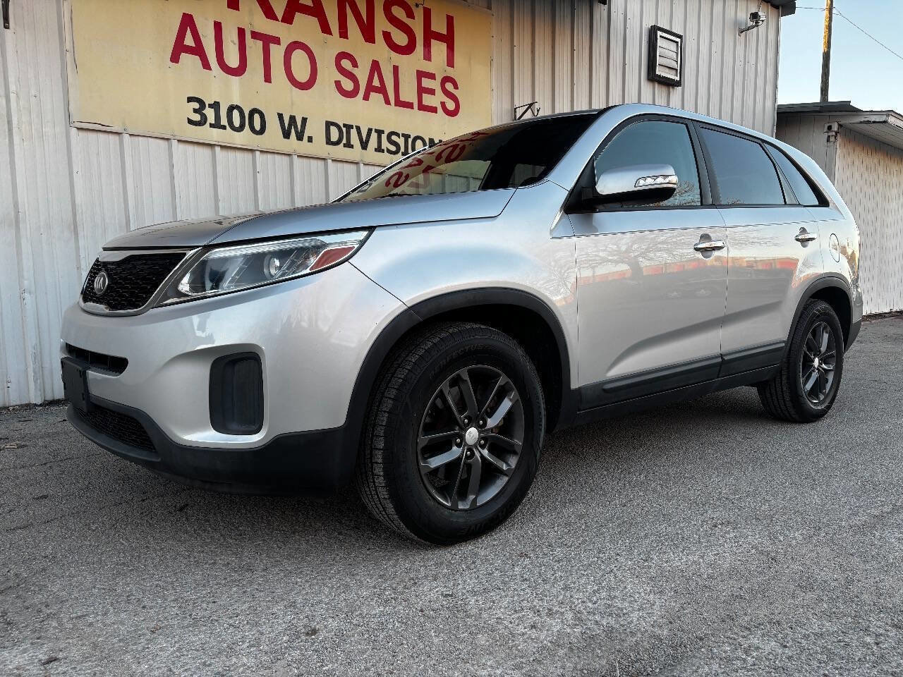 Used 2015 Kia Sorento LX image 6