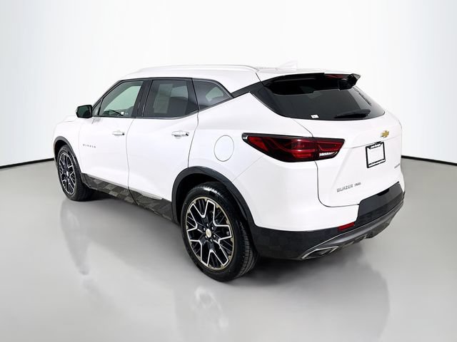 Used 2024 Chevrolet Blazer Premier w/ Enhanced Convenience Package AWD/4WD image 5