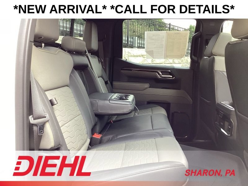 Used 2022 Chevrolet Silverado 1500 ZR2 w/ Technology Package AWD/4WD image 31