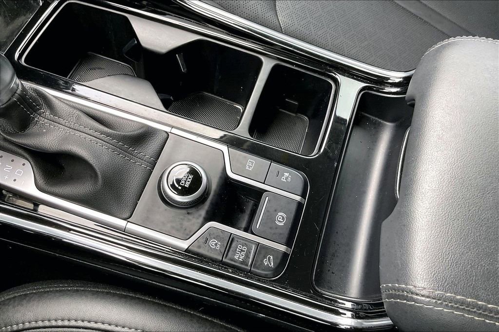 Used 2023 Kia Sorento SX image 24