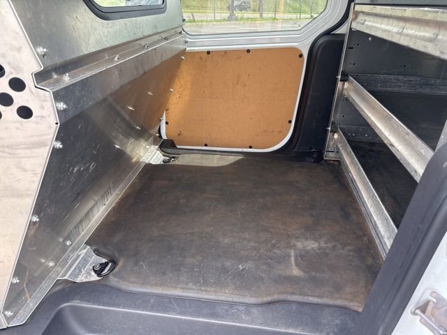 Used 2017 Ford Transit Connect XLT FWD image 12