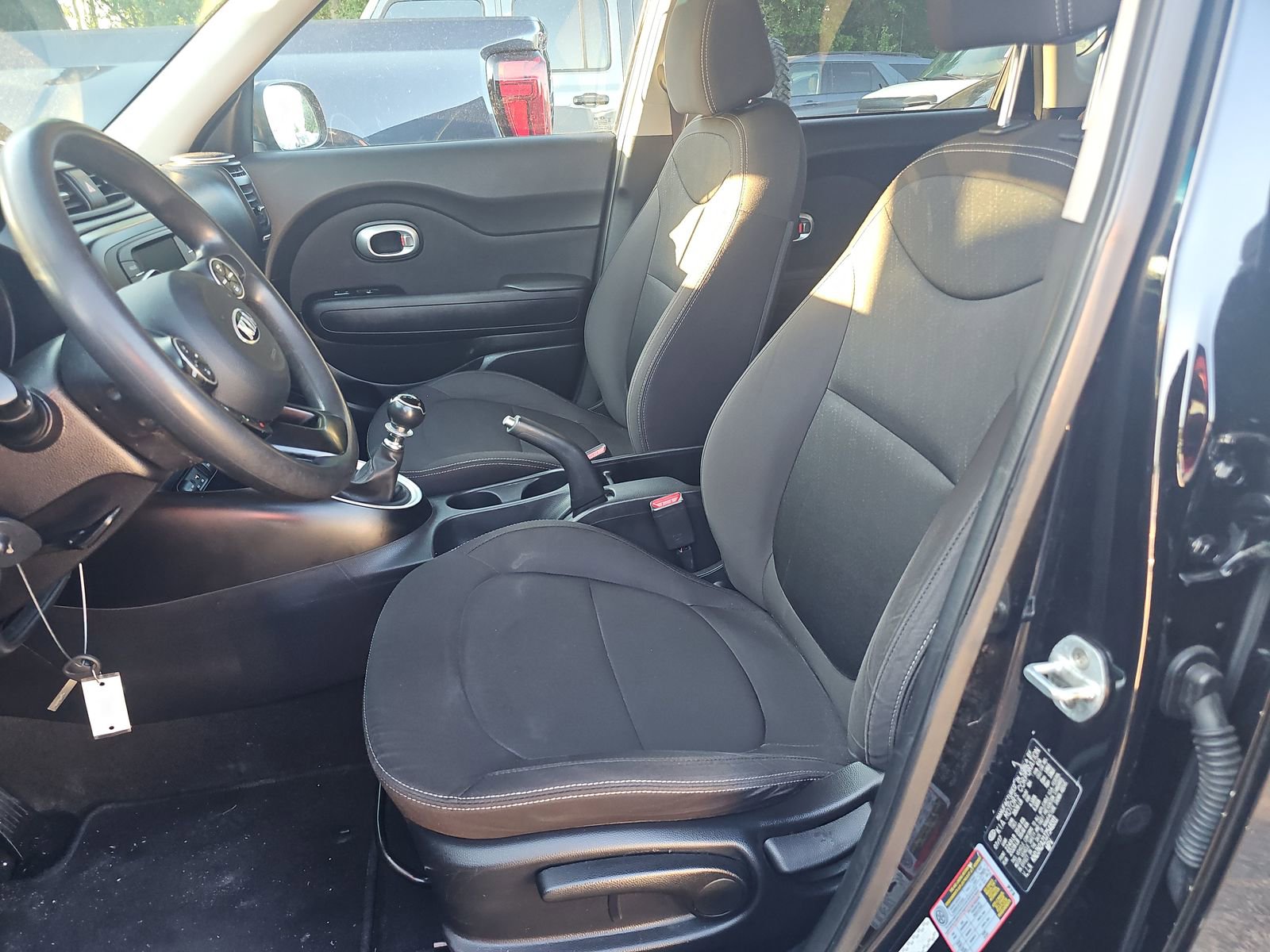 Used 2018 Kia Soul FWD image 8