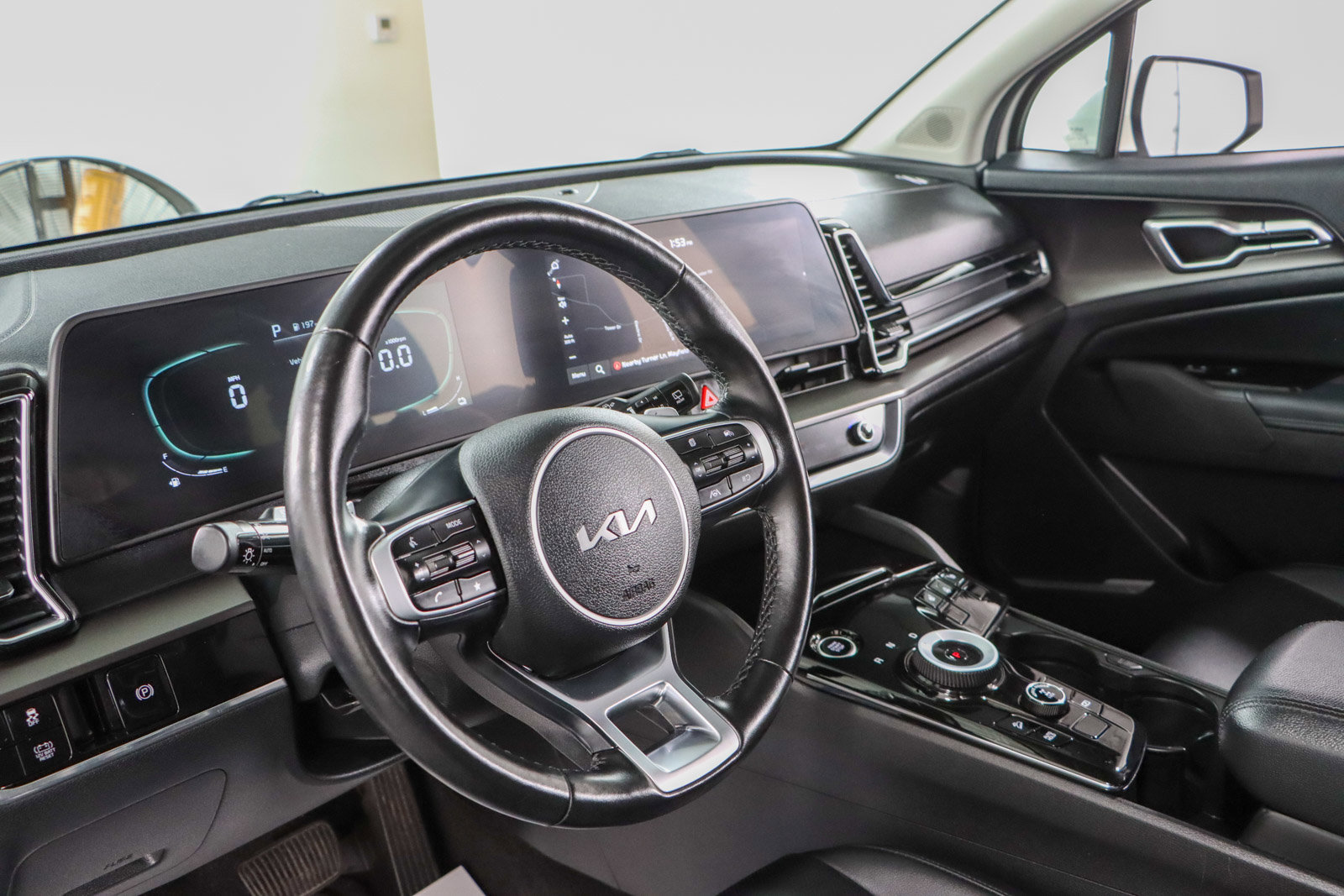 Used 2023 Kia Sportage EX AWD/4WD image 22