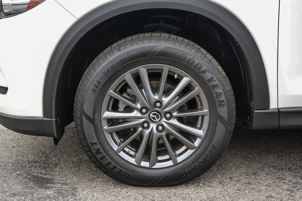 Used 2019 MAZDA CX-5 Touring FWD image 11