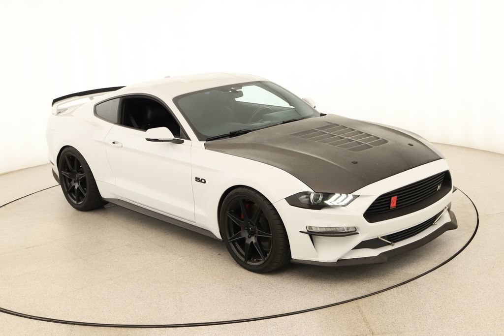 Used 2019 Ford Mustang GT Premium w/ GT Performance Package RWD image 32