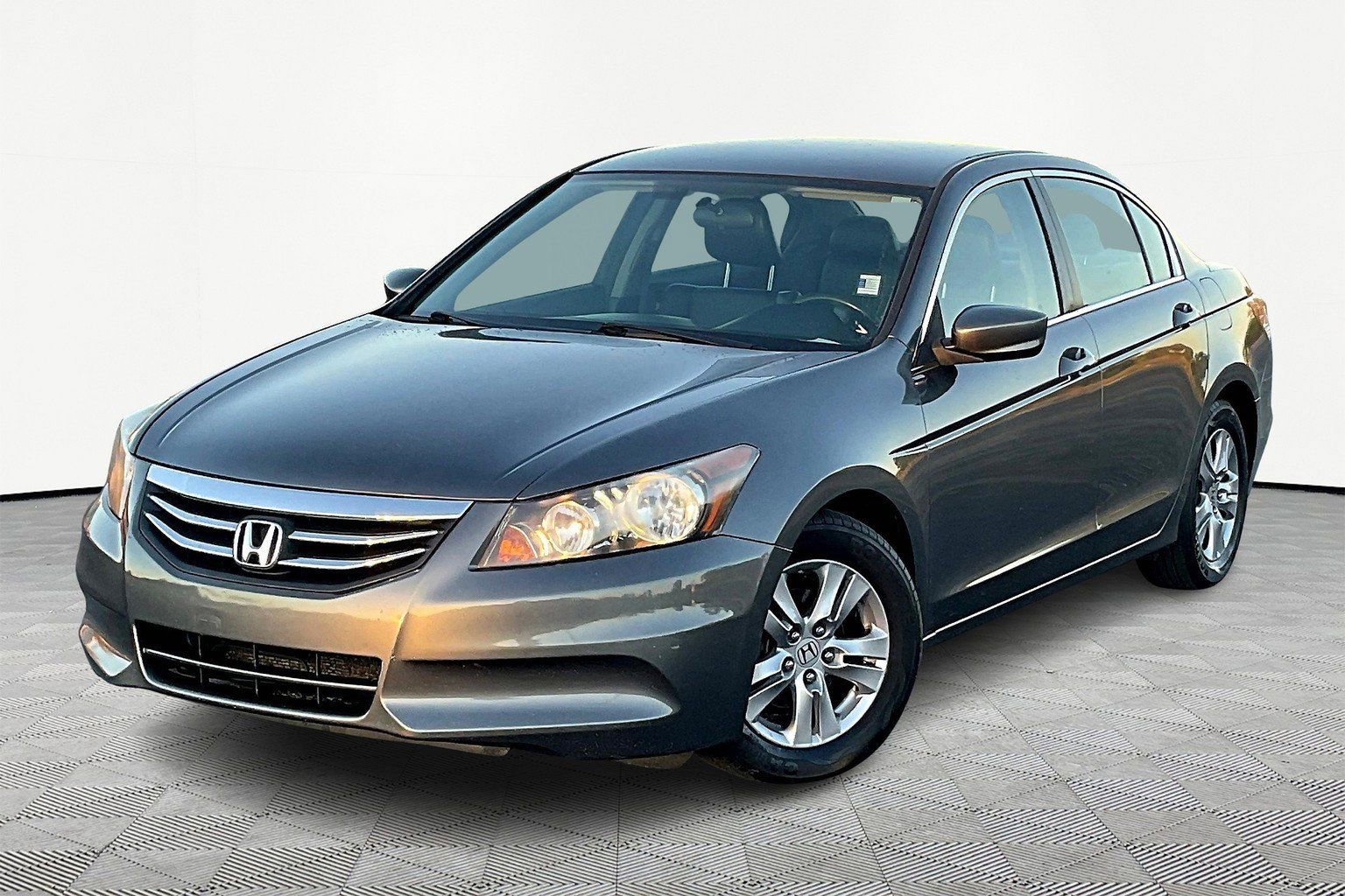 Used 2012 Honda Accord SE image 2