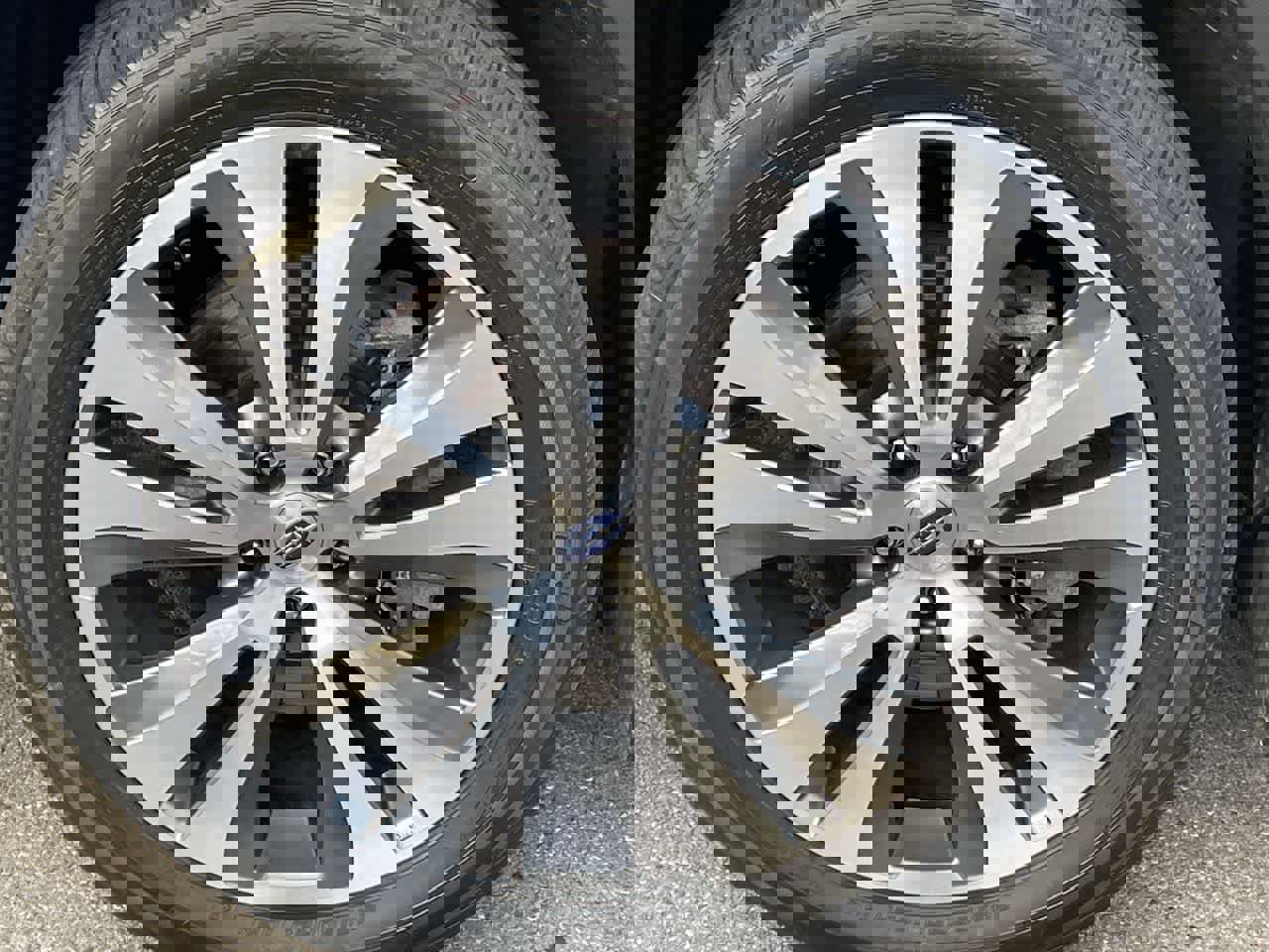 Used 2019 Subaru Ascent Touring w/ Popular Package #3 image 41