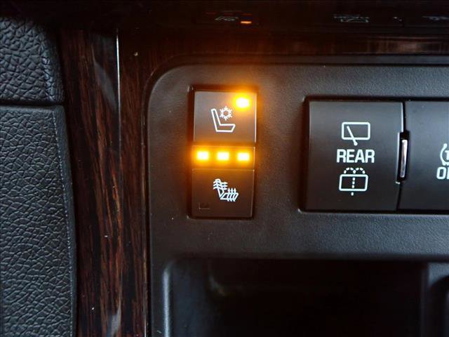 Used 2016 Chevrolet Traverse LTZ image 23