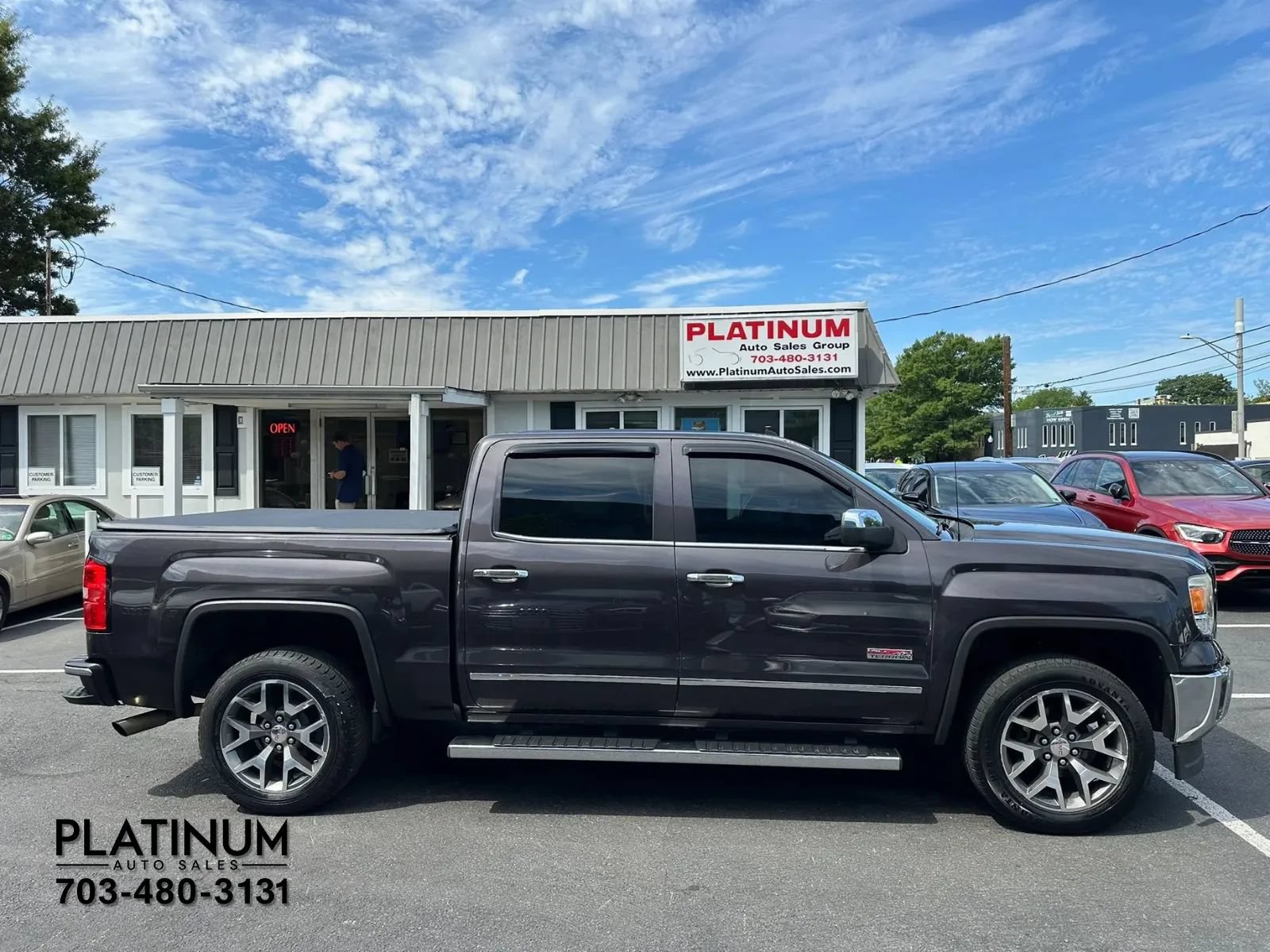 Used 2015 GMC Sierra 1500 SLT AWD/4WD image 2