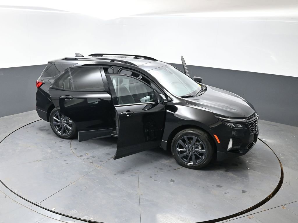 Used 2024 Chevrolet Equinox RS AWD/4WD image 60