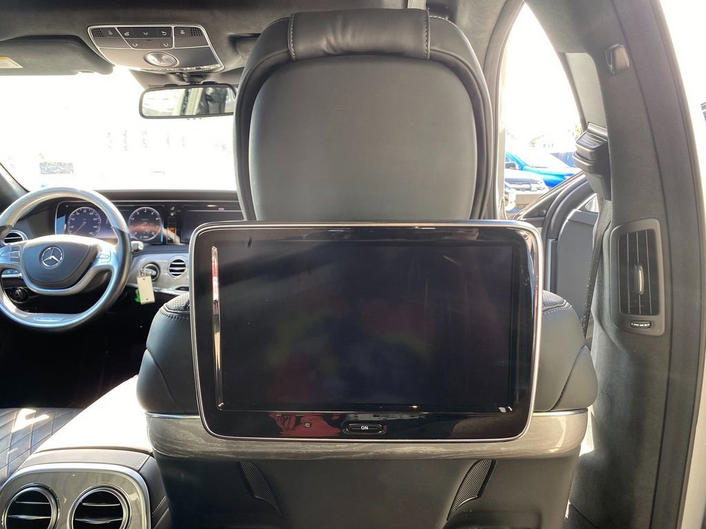 Used 2016 Mercedes-Benz S 550 4MATIC Sedan image 29