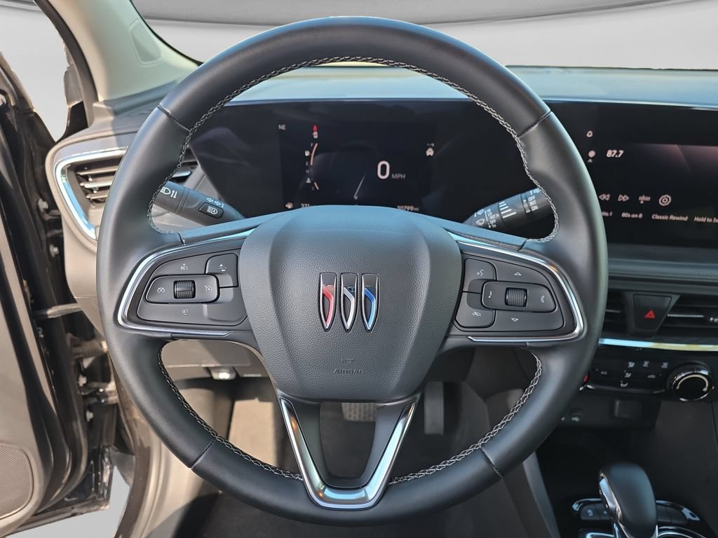 Used 2025 Buick Encore GX Preferred AWD/4WD image 28