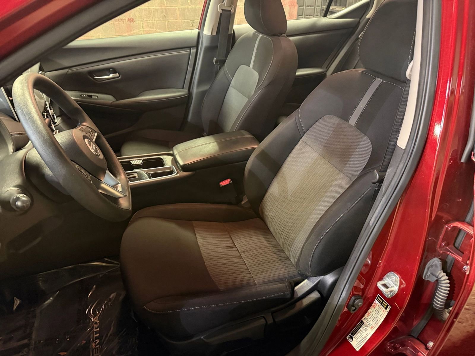 Used 2024 Nissan Sentra SV image 34