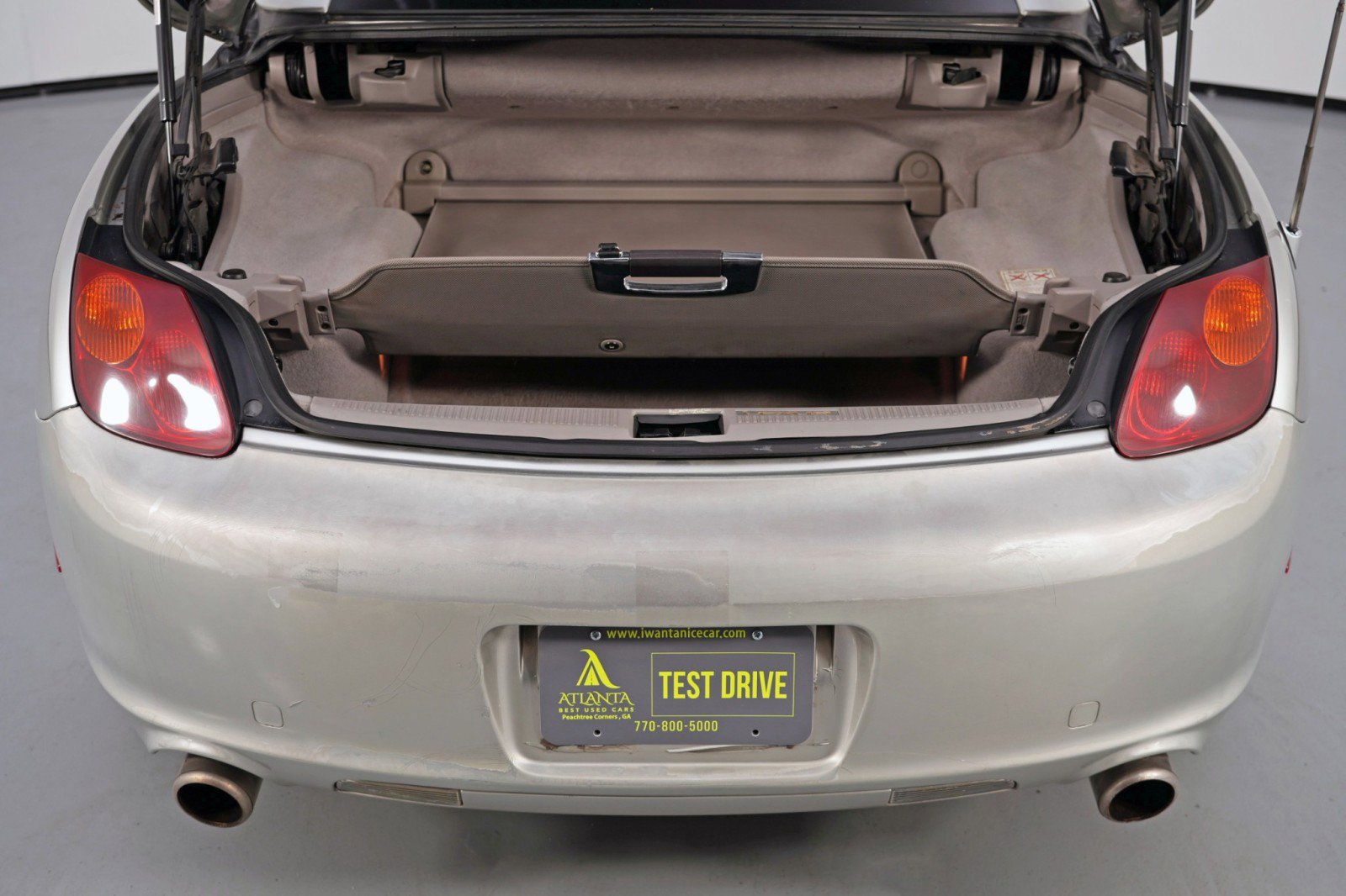 Used 2002 Lexus SC 430 Convertible image 8