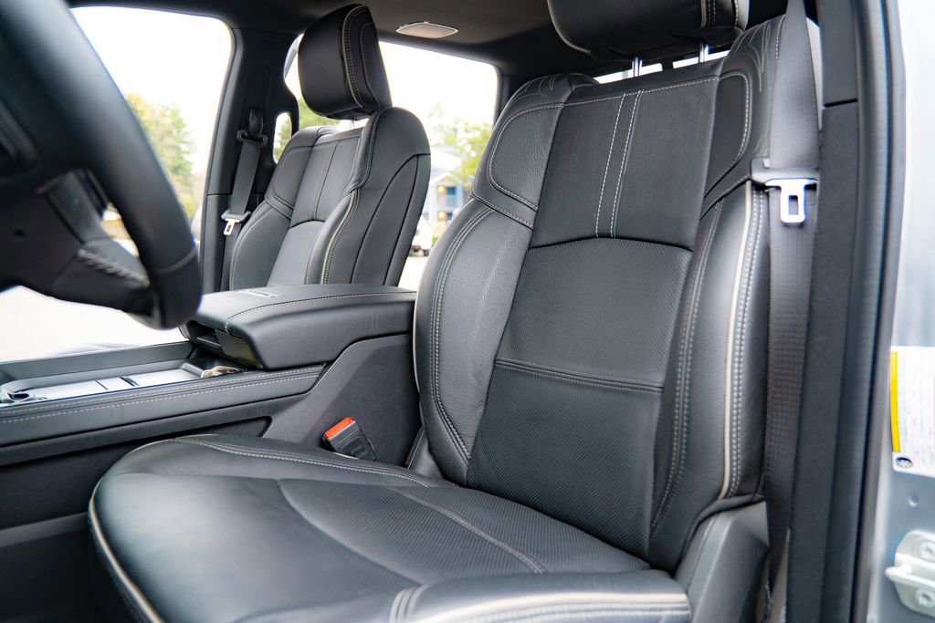 Used 2023 RAM 2500 Limited image 11