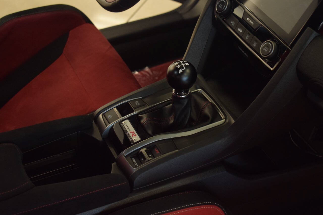 Used 2018 Honda Civic Type R image 56