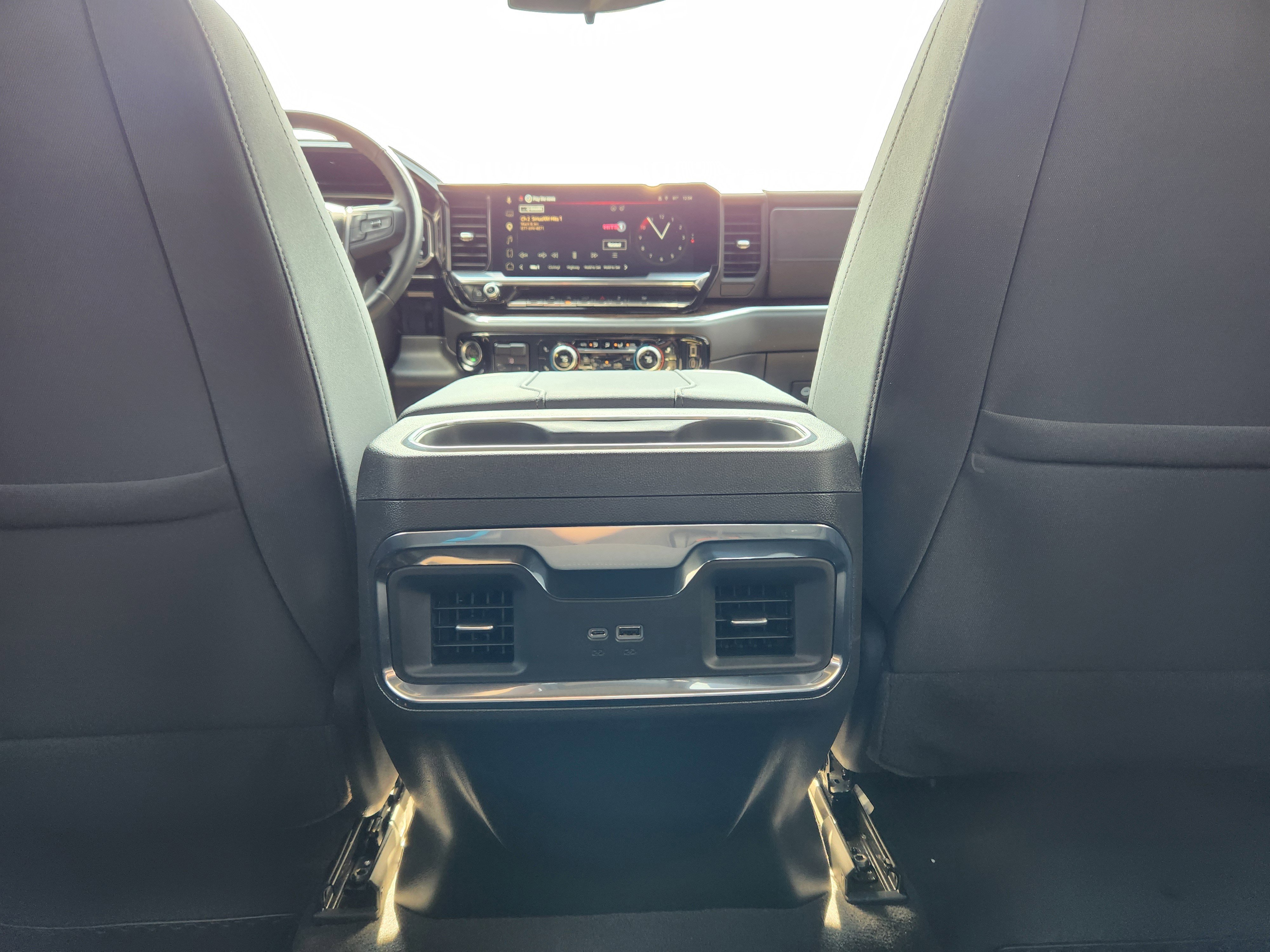 Used 2025 GMC Sierra 1500 Elevation w/ Preferred Package AWD/4WD image 13