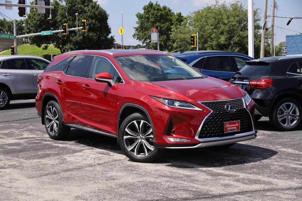 Used 2022 Lexus RX 350L Premium w/ Premium Package AWD/4WD image 2