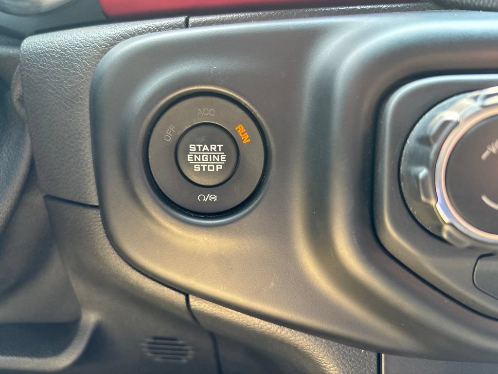 Used 2021 Jeep Wrangler Unlimited Rubicon AWD/4WD image 30