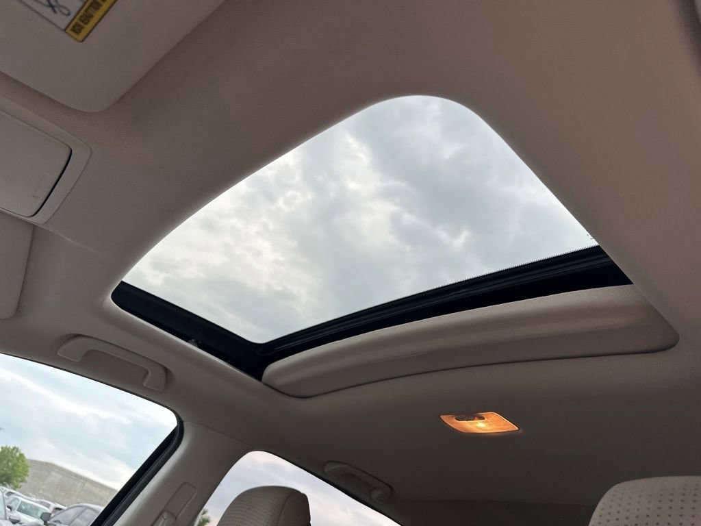 Used 2014 Honda CR-V EX image 18